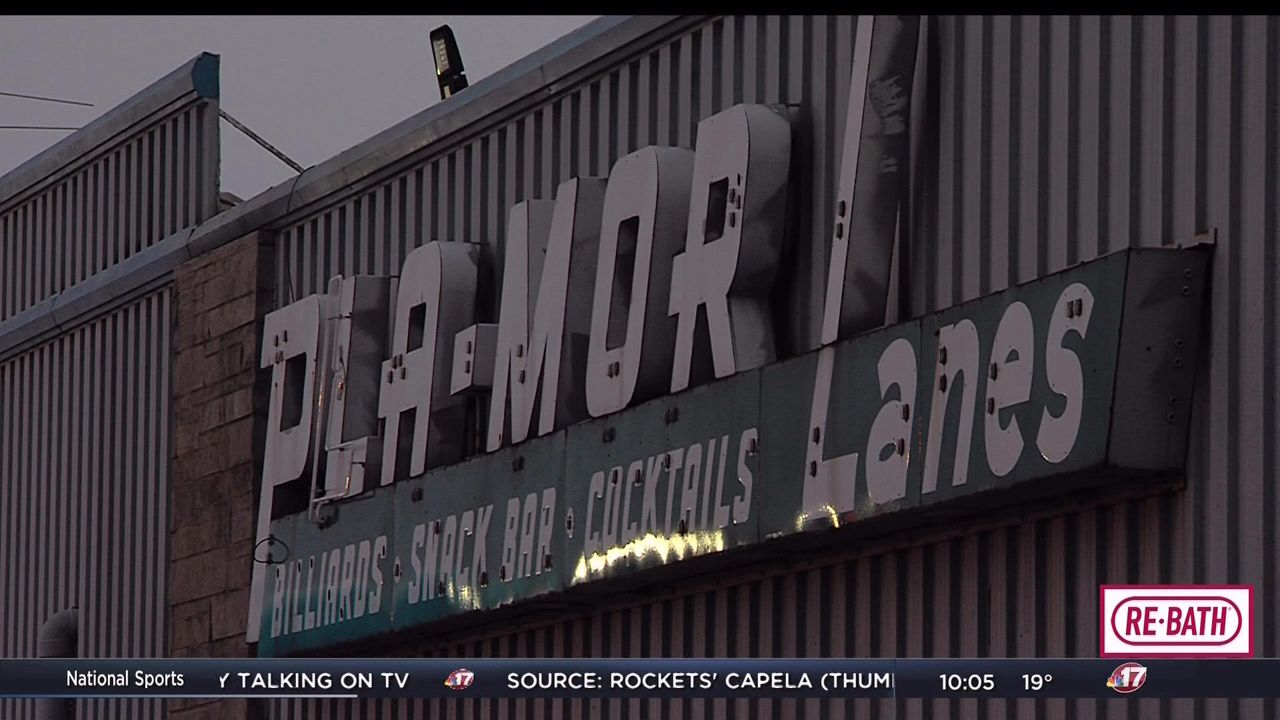 Decatur bowling alley 'closed indefinitely'